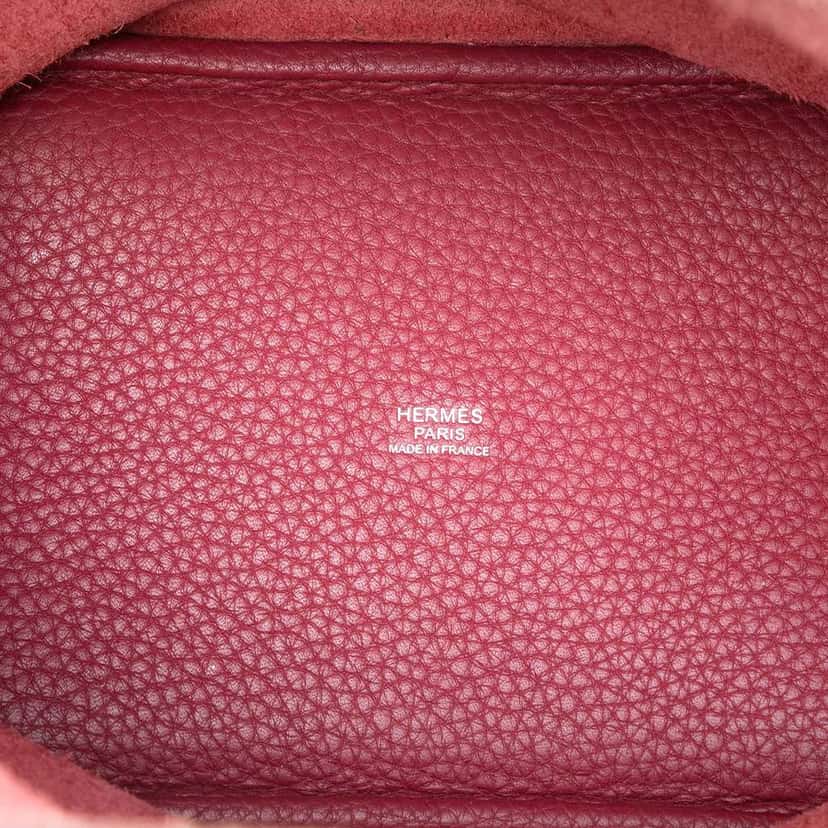 Hermès Clemence Picotin Lock 18 Red Leather Good condition - Model View