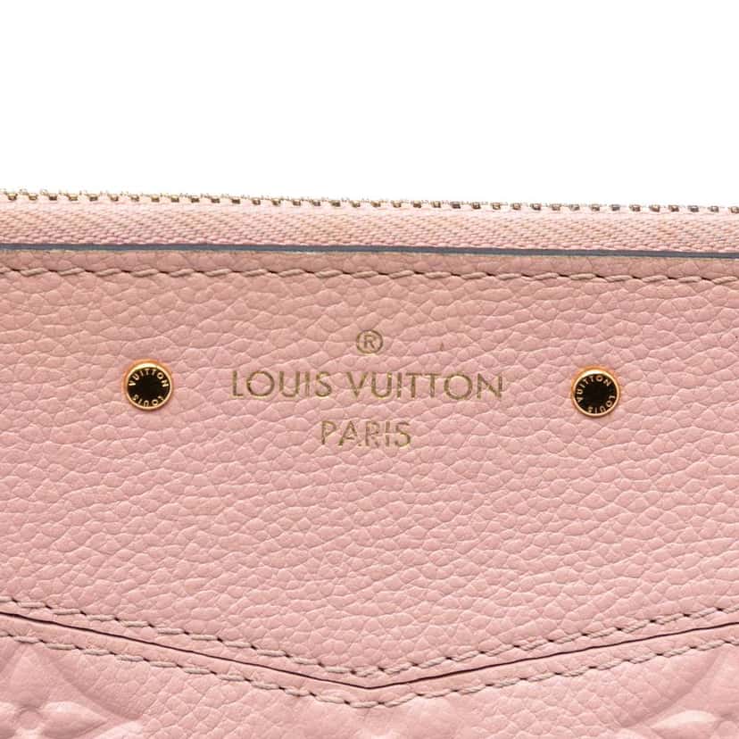 Louis Vuitton Monogram Empreinte Daily Pouch Pink Leather Good condition - Box View