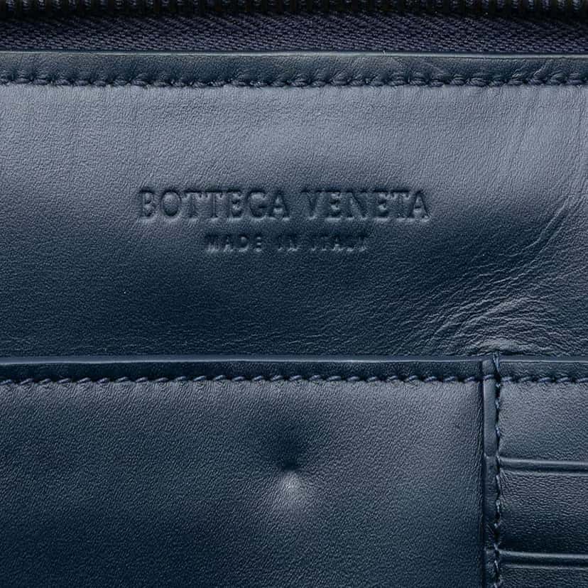 Bottega Veneta Nappa Intrecciato Clutch Blue Leather Good condition - Box View