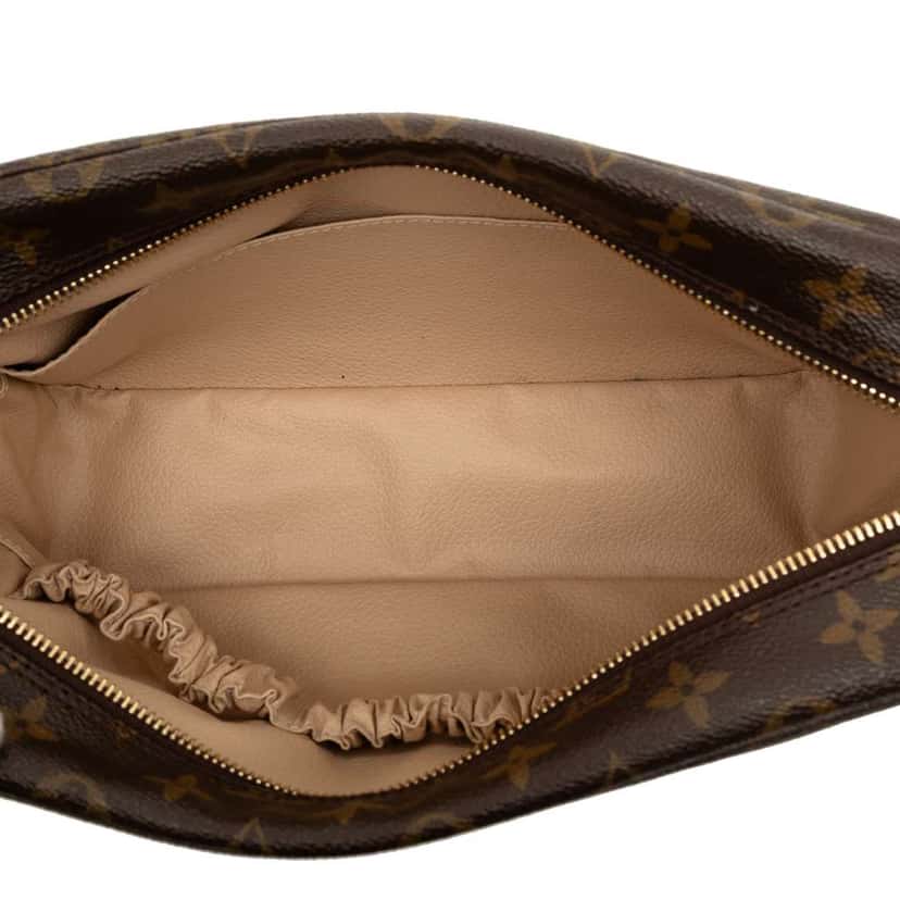 Louis Vuitton Monogram Trousse Toilette 28 Brown Very good condition - Model View