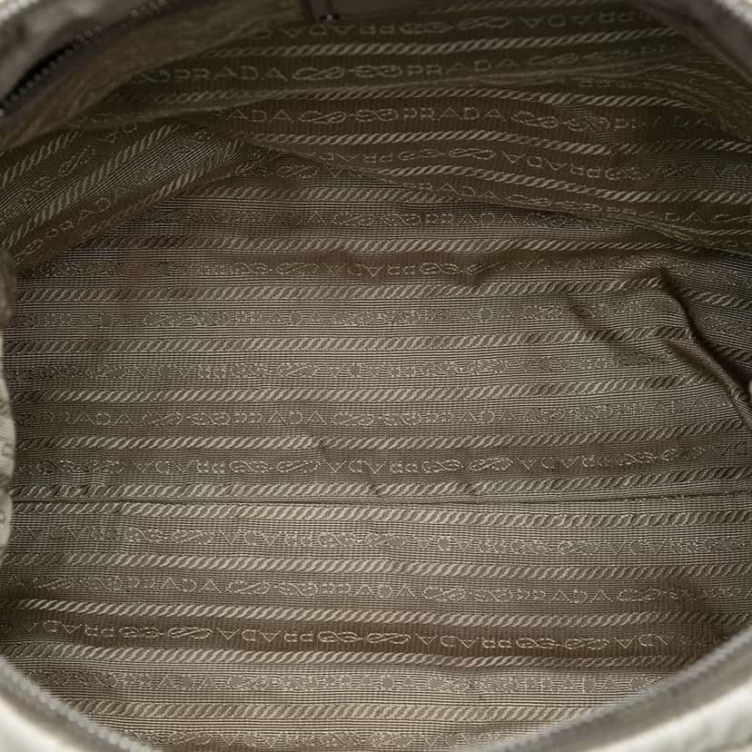 Prada Nappa Gaufre Ombre Satchel Grey Leather Very good condition - Model View