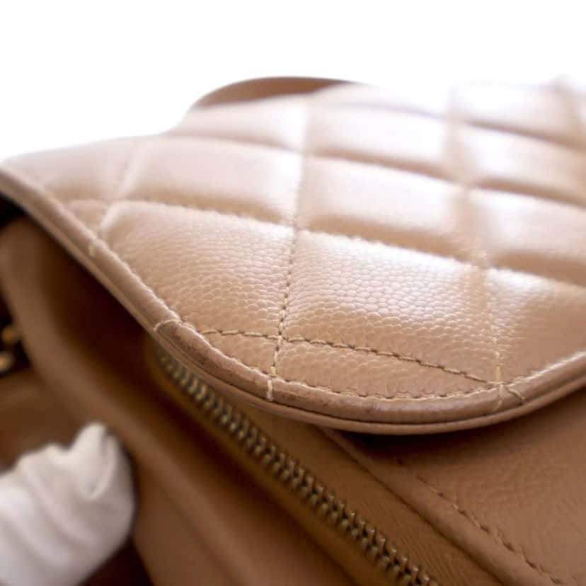 Chanel Medium Quilted Caviar Business Affinity Flap Brown Leather Good condition - Box View