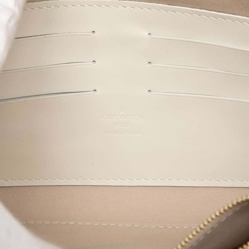 Louis Vuitton Monogram Vernis Sunset Boulevard White Leather Good condition - Box View