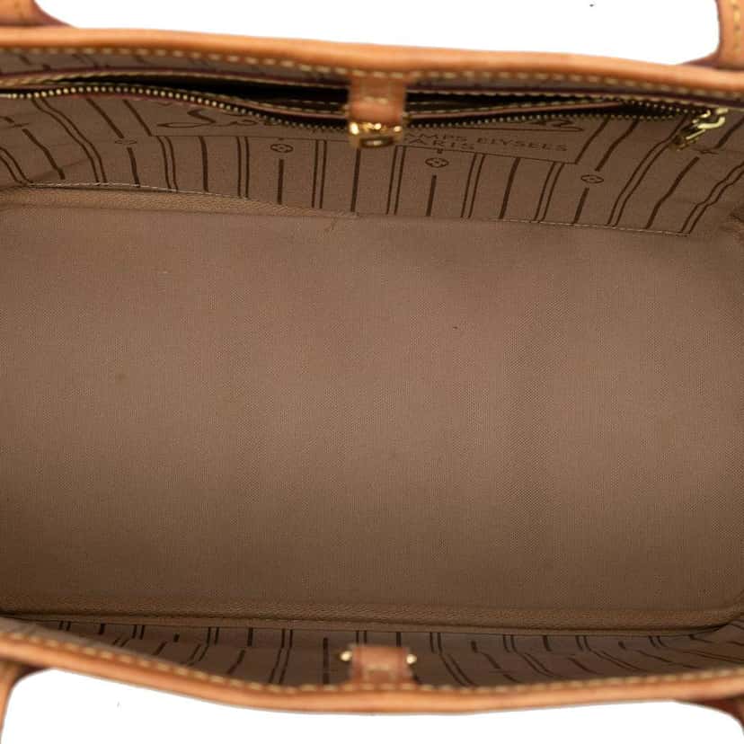Louis Vuitton Monogram Neverfull MM Brown Good condition - Model View