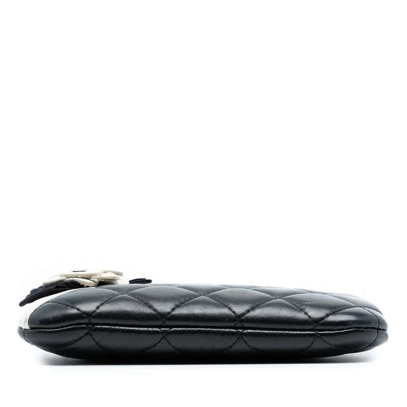 Chanel CC Quilted Lambskin Camellia Pouch Black Leather Good condition - Inside View