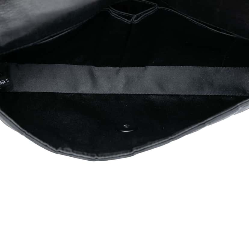 Chanel New Travel Line Nylon East West Flap Black Good condition - Model View