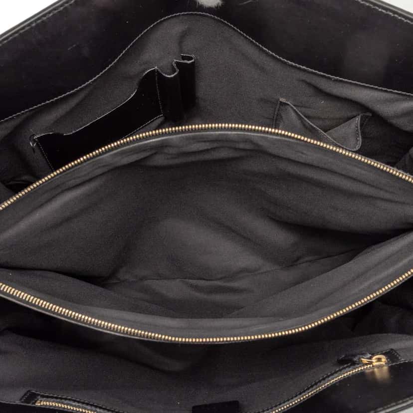Gucci Guccissima Jackie Tote Black Leather Good condition - Model View