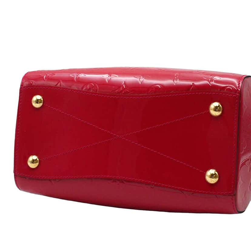 Louis Vuitton Monogram Vernis Montana Red Leather Good condition - Inside View