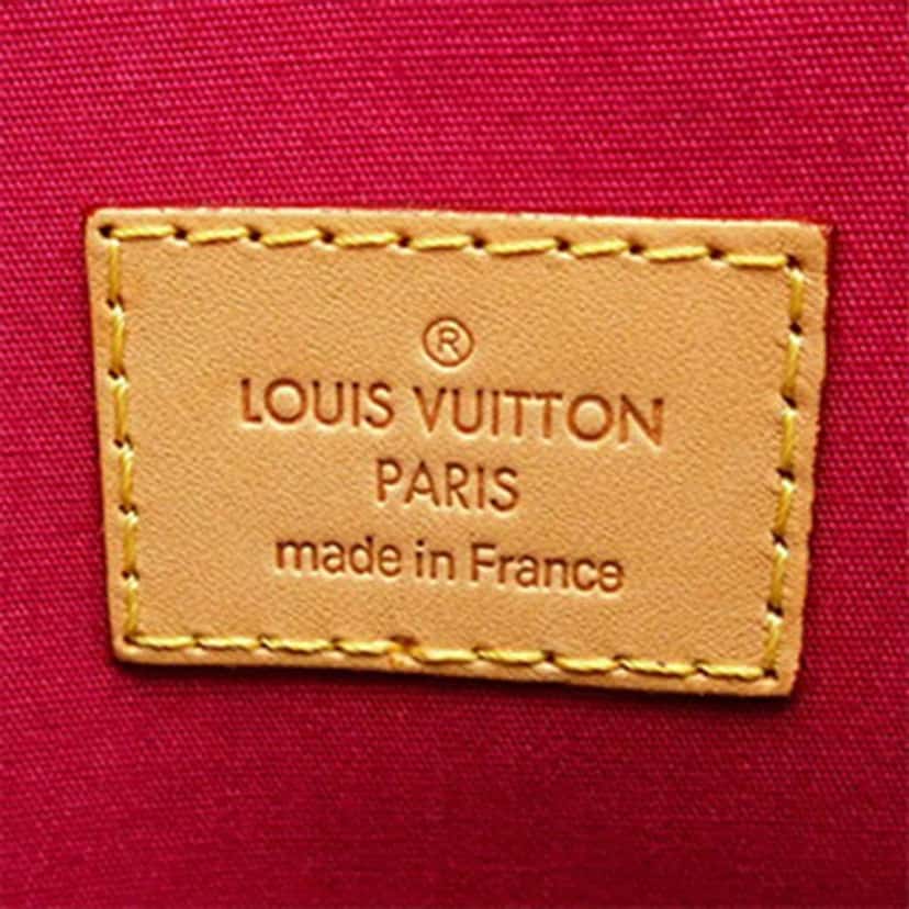 Louis Vuitton Monogram Vernis Montana Red Leather Good condition - Box View