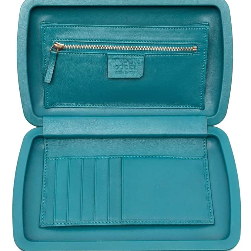 Gucci Suede Crystal Embellished Interlocking G Broadway Clutch Blue Leather Very good condition - Model View