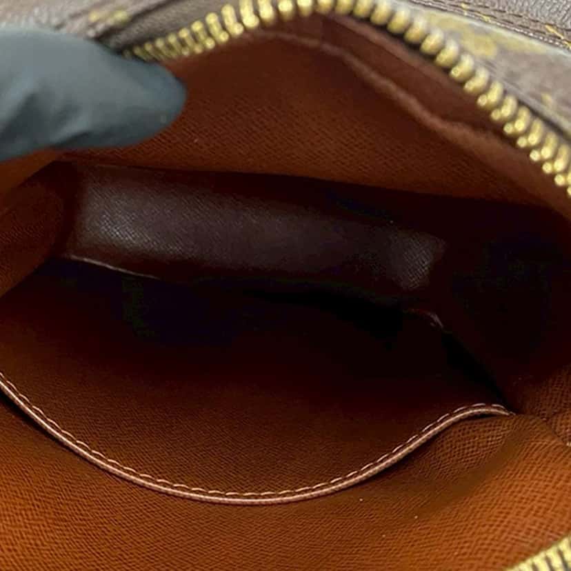 Louis Vuitton Monogram Amazone Brown Good condition - Model View