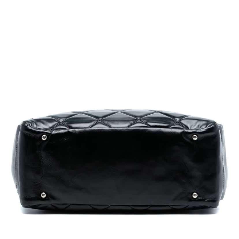 Chanel Large Quilted Shiny Calfskin Paris Biarritz Tote Black Leather Good condition - Inside View