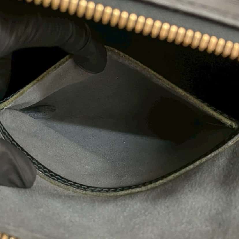 Louis Vuitton Epi Alma PM Black Leather Good condition - Box View
