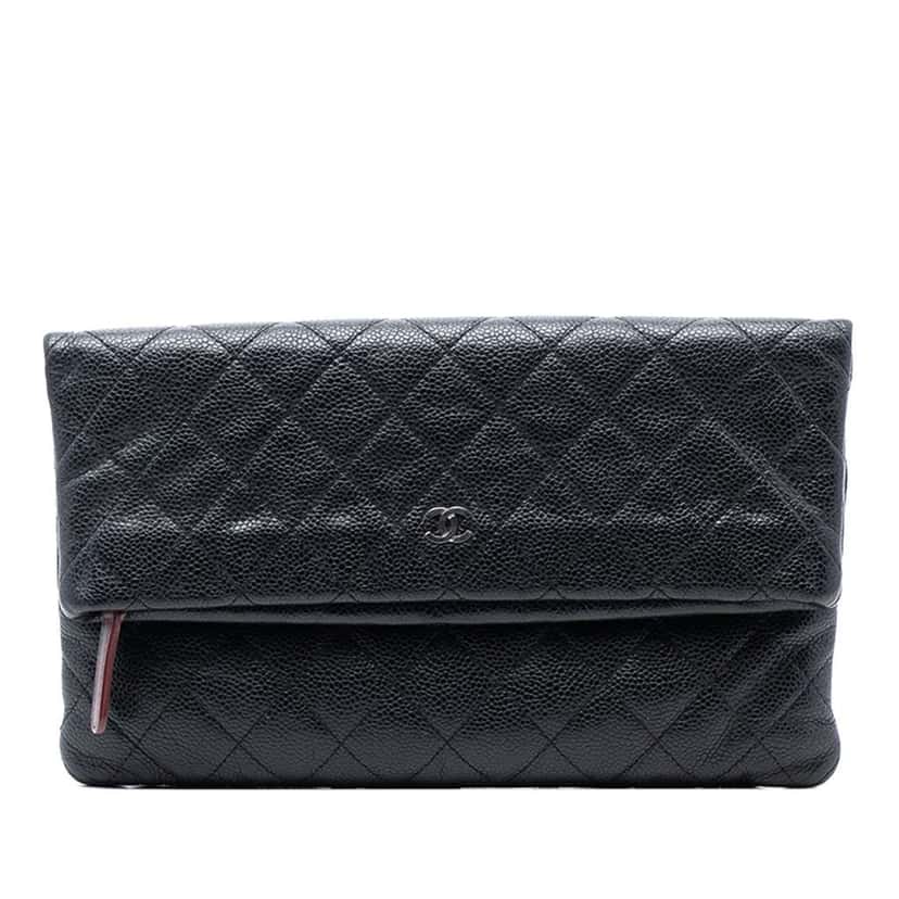 Chanel Quilted Caviar CC Beauty Foldover Clutch Black Leather Very good condition - Front View