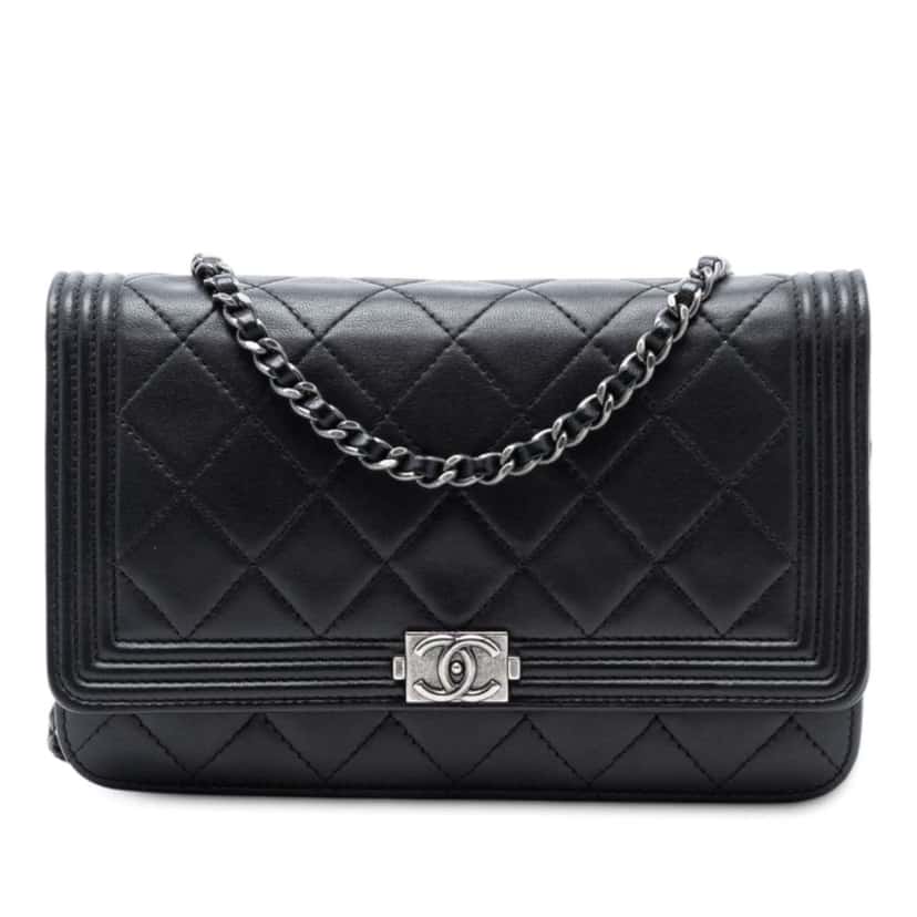 Chanel Quilted Lambskin Boy Wallet On Chain Black Leather Good condition - Front View