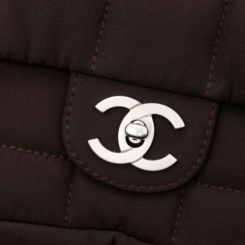 Chanel Medium Nylon Chocolate Bar Camera Flap Brown Good condition - Box View