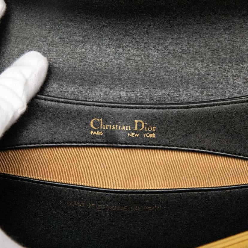 Dior Leather Flap Shoulder Bag Black Leather Good condition - Box View