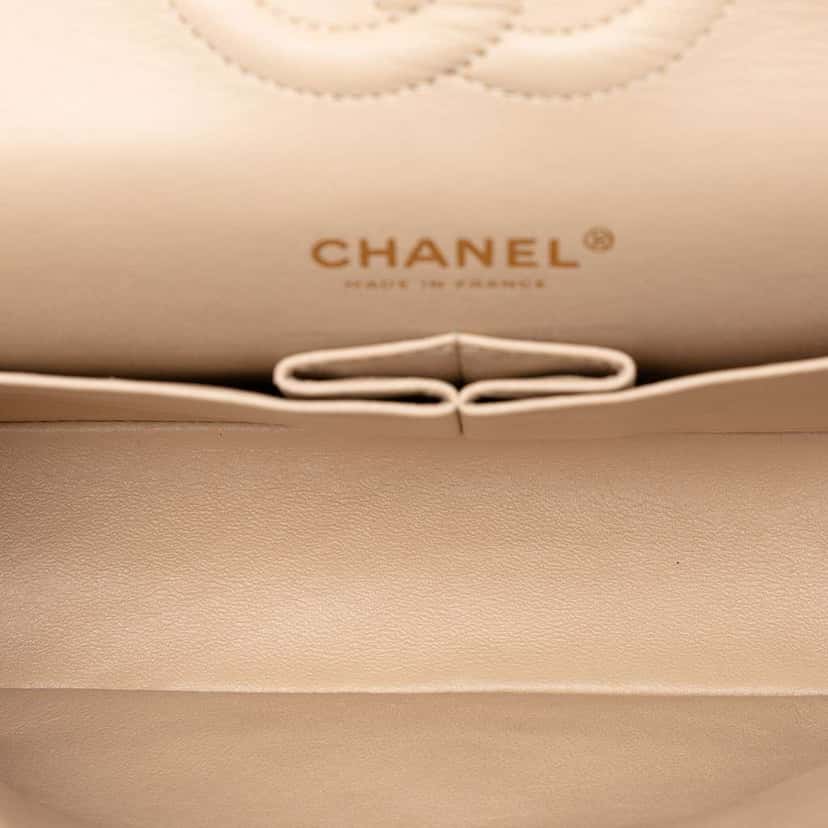 Chanel Medium Classic Lambskin Double Flap Brown Leather Good condition - Model View