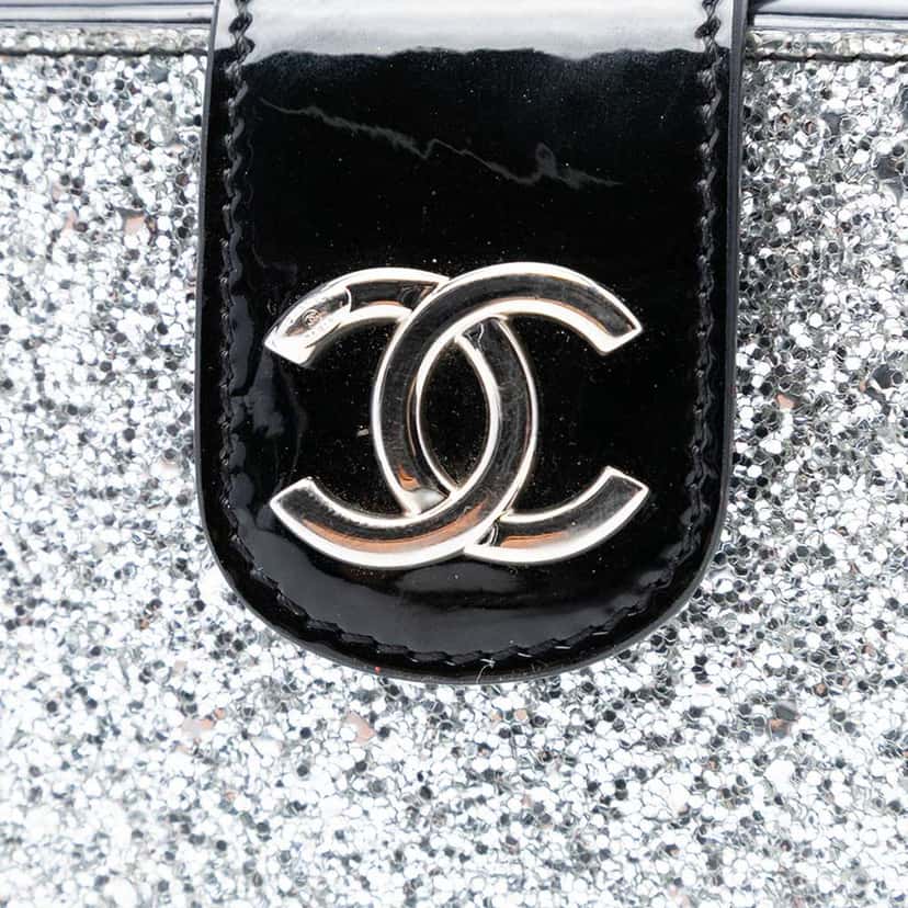 Chanel Glitter Patent Evening On The Moon Camera Case Silver Leather Good condition - Box View