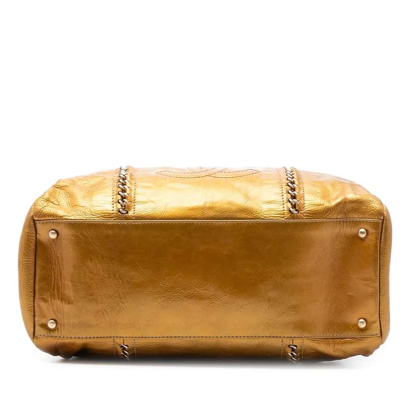 Chanel Metallic Patent Luxe Ligne Tote Bag Gold Leather Good condition - Inside View