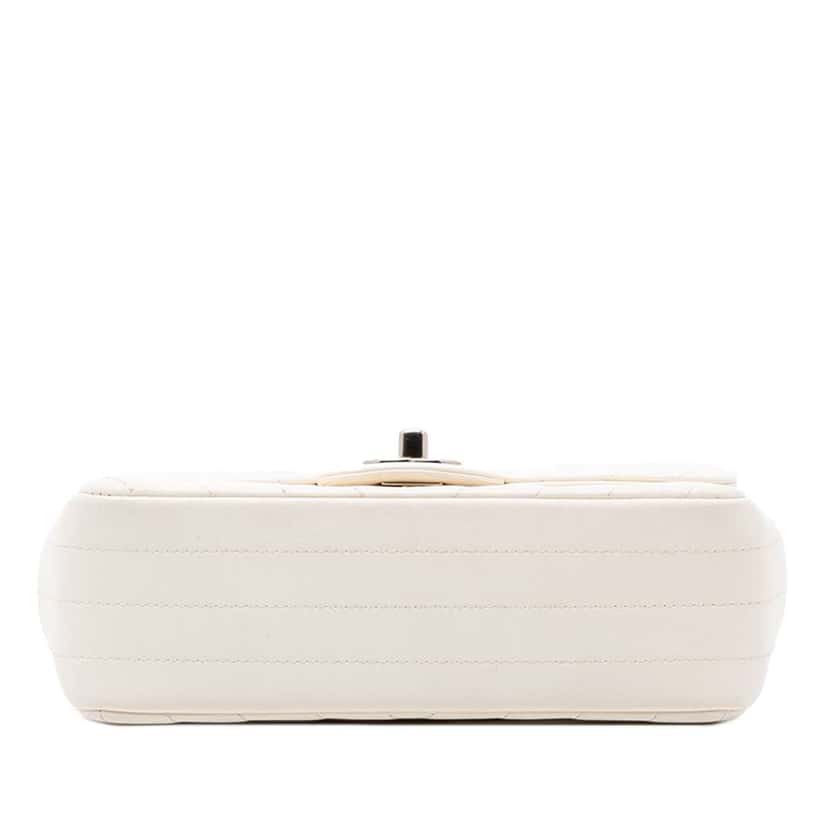 Chanel Mini Rectangular Classic Chevron Lambskin Single Flap White Leather Good condition - Inside View