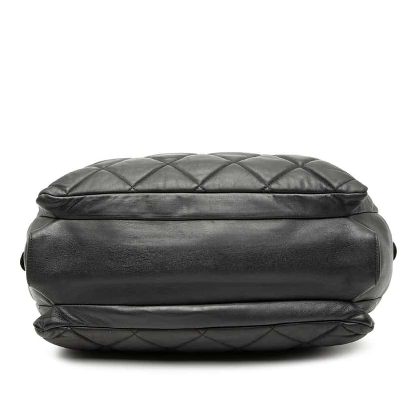 Salvatore Ferragamo Large Quilted Nappa Vara Tote Black Leather Very good condition - Inside View