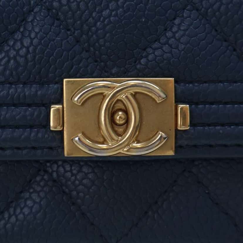 Chanel Quilted Caviar Boy Wallet on Chain Blue Leather Very good condition - Box View