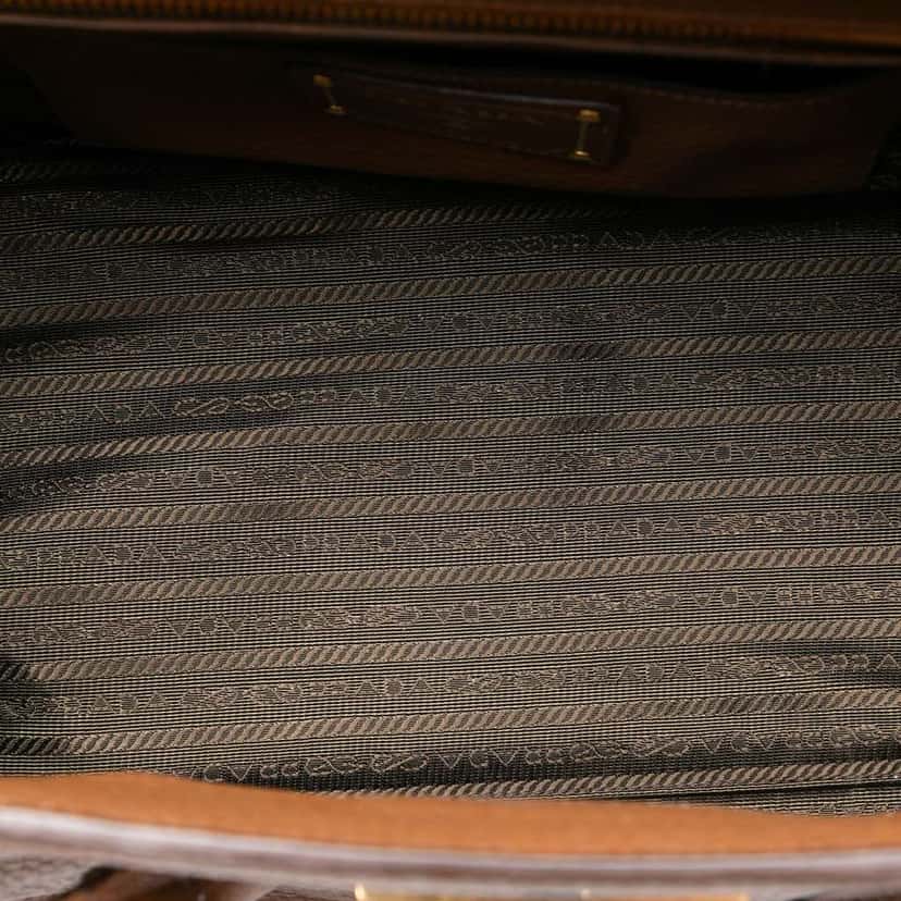 Prada Vitello Daino Sound Lock Satchel Brown Leather Very good condition - Model View