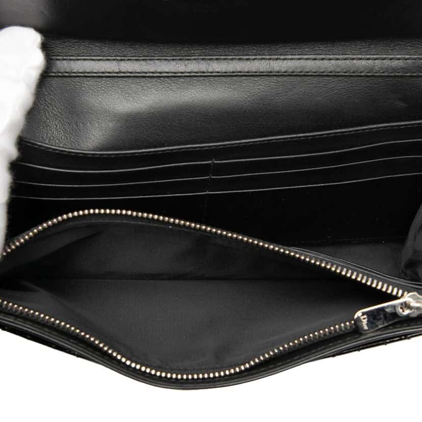 Dior Patent Cannage Lady Dior Wallet On Chain Black Leather Good condition - Model View