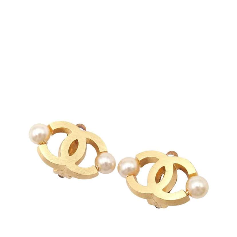 Chanel CC Gold Plated Faux Pearl Clip on Earrings Gold Metal Good condition - Front View