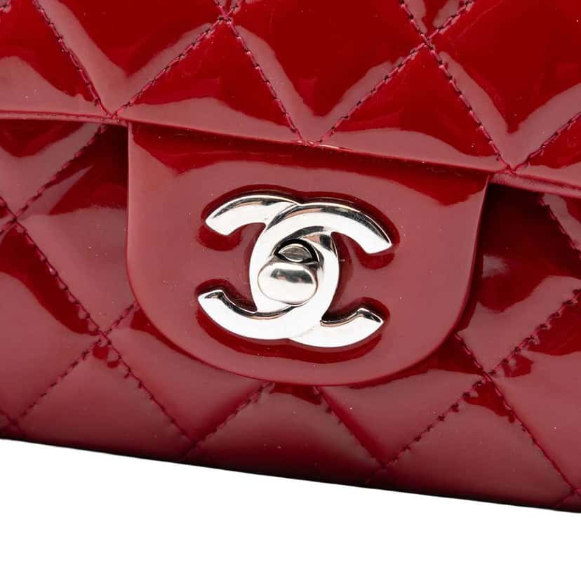 Chanel Medium Classic Patent Double Flap Red Leather Good condition - Box View