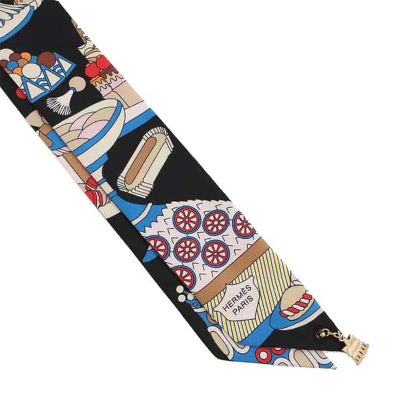 Hermès 20th Anniversary La Patisserie Francaise Charms Silk Twilly Scarf Black Silk Good condition - Model View