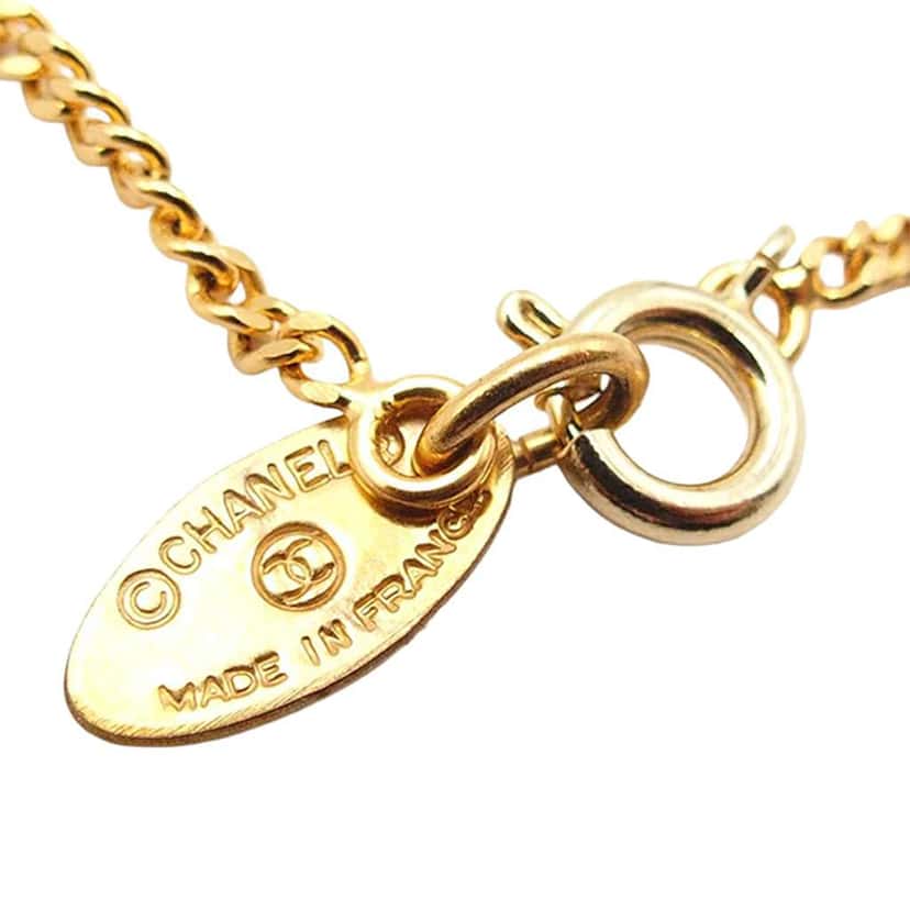 Chanel Gold Plated CC Rhinestone Pendant Necklace Gold Metal Good condition - Model View