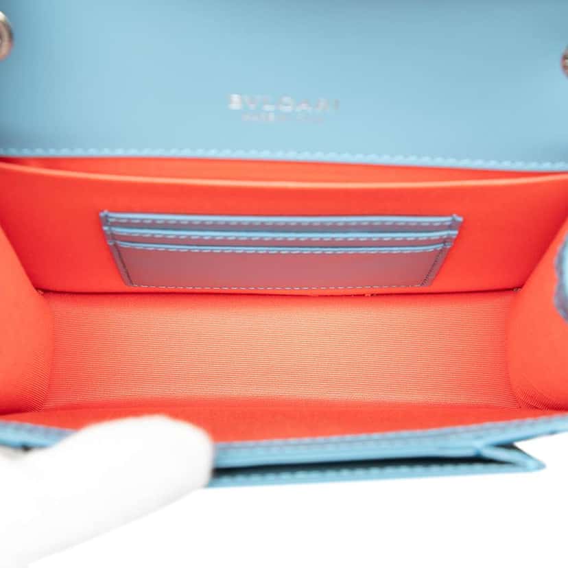 Bvlgari Leather Serpenti Forever Crossbody Blue Leather Good condition - Model View