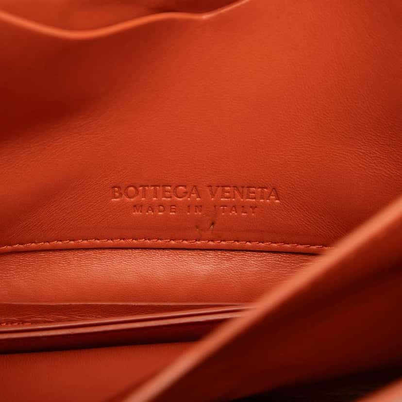 Bottega Veneta Small Leather Mount Envelope Chain Bag Orange Leather Very good condition - Box View