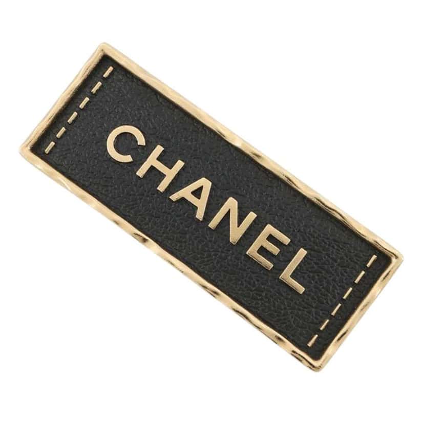 Chanel Gold Plated and Leather Logo Plate Brooch Gold Metal Good condition - Front View