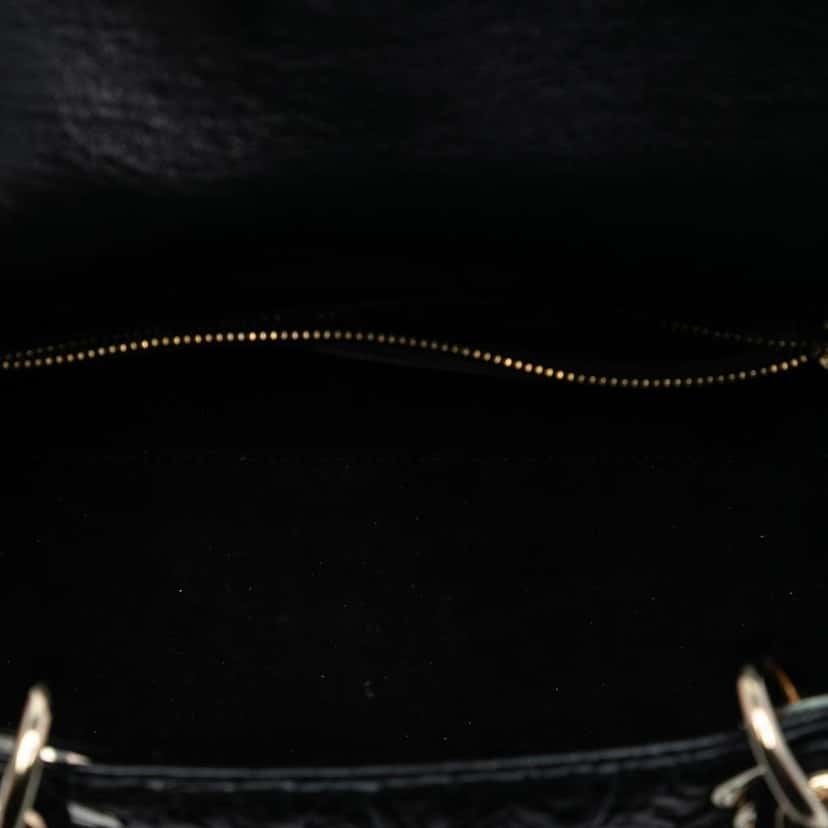 Dior Medium Wavy Crinkled Lambskin Lady Dior Black Leather Very good condition - Model View