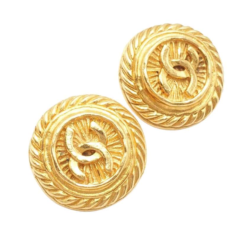 Chanel CC Gold Plated Round Clip On Earrings Gold Metal Good condition - Back View