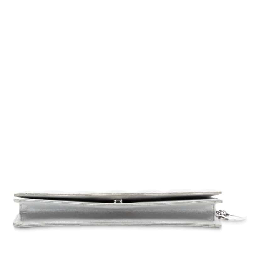 Dior Iridescent Lambskin Cannage Lady Dior Convertible Clutch Silver Leather Good condition - Inside View