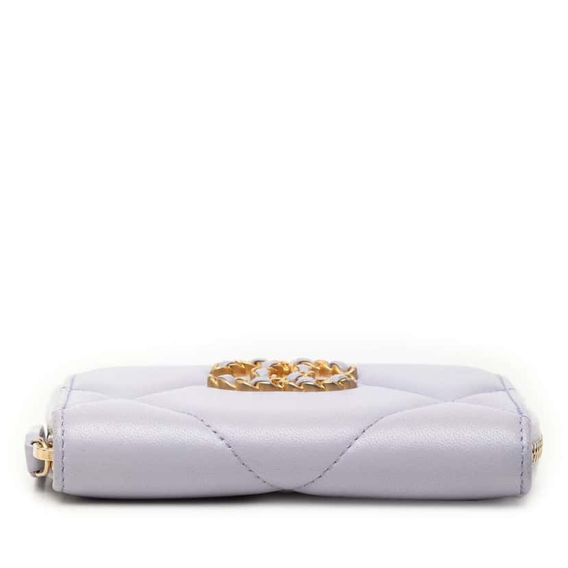 Chanel Quilted Lambskin 19 Zip Around Coin Purse Purple Leather Very good condition - Inside View