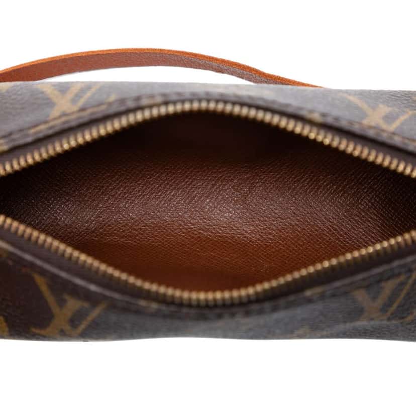 Louis Vuitton Monogram Papillon Pochette Brown Good condition - Model View