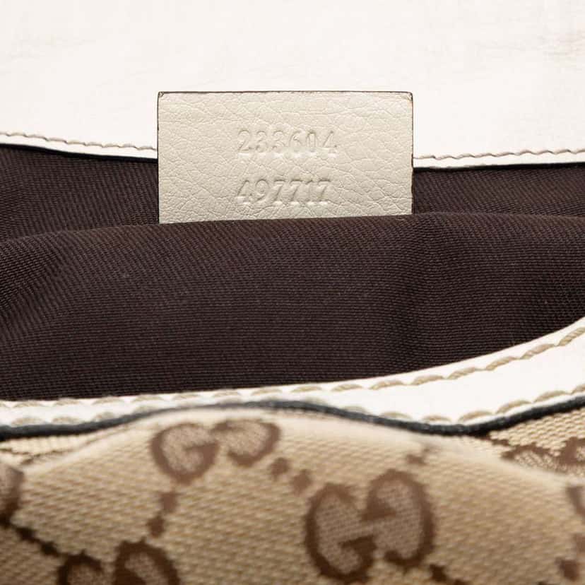 Gucci Large GG Canvas Web New Ladies Hobo Brown Canvas Good condition - Model View
