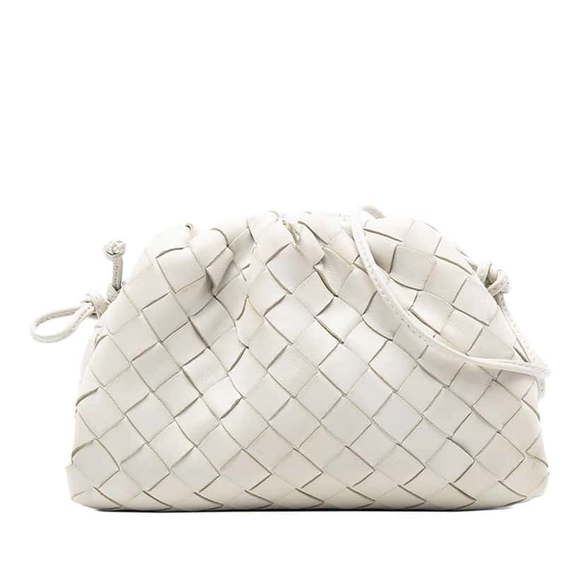 Bottega Veneta Nappa Intrecciato The Mini Pouch Crossbody White Leather Good condition - Front View