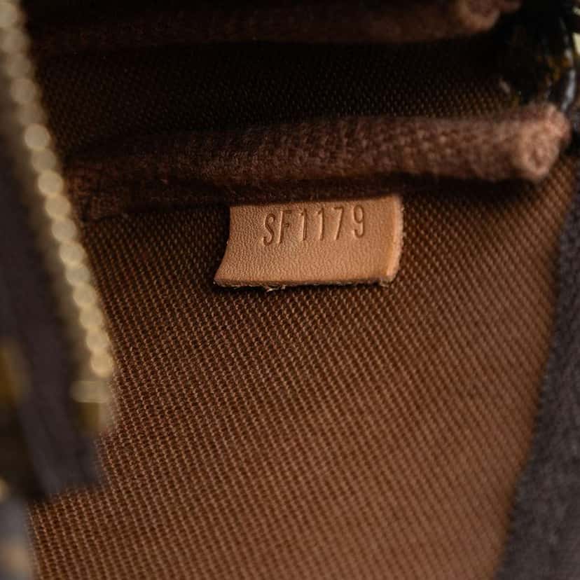 Louis Vuitton Monogram Mini Pochette Accessoires Brown Very good condition - Box View