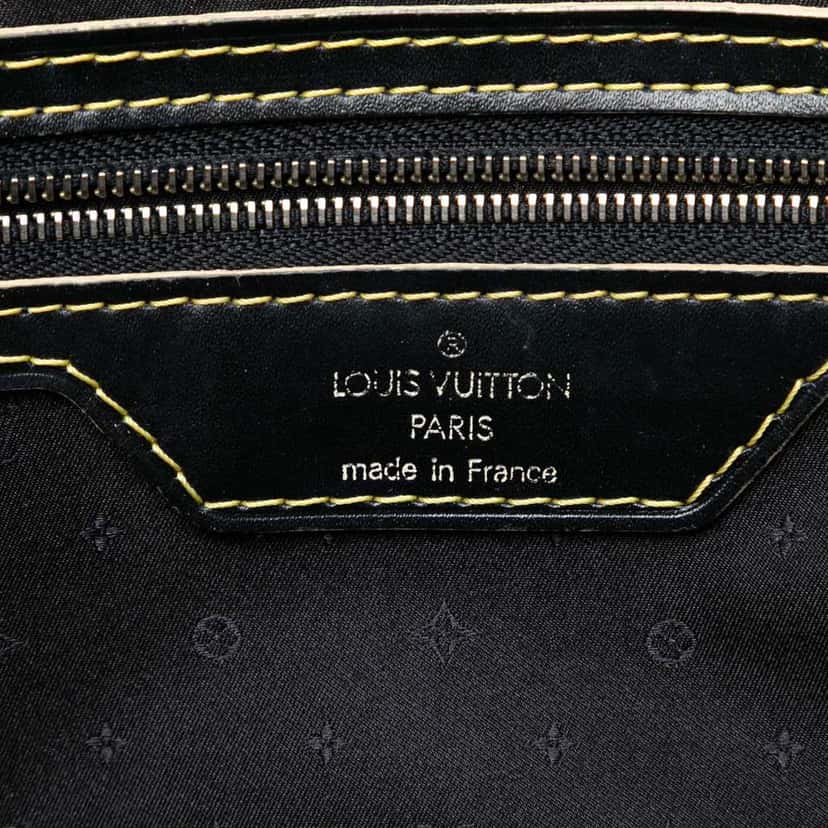 Louis Vuitton Suhali Lockit PM Black Leather Fair condition - Box View
