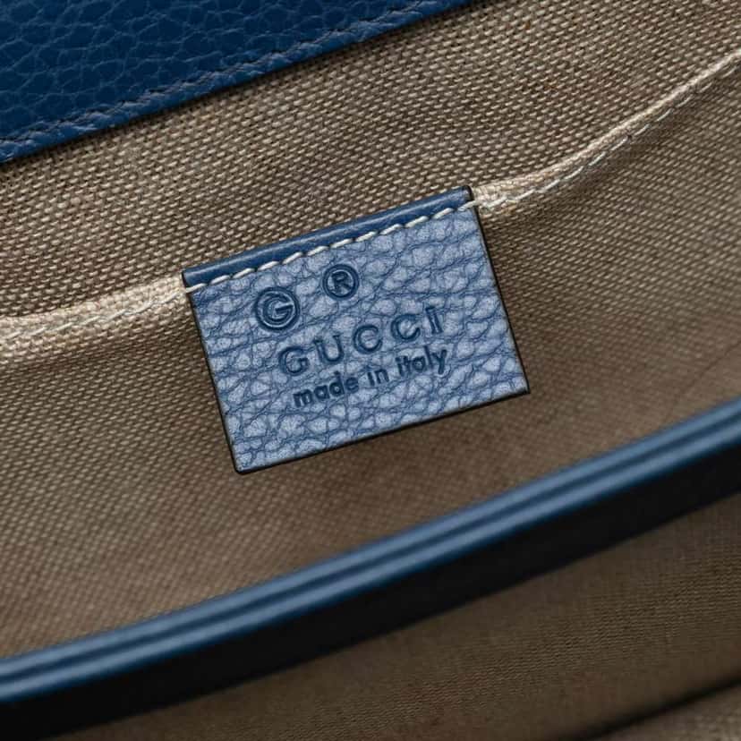 Gucci Small Dollar Calfskin Interlocking G Crossbody Blue Leather Very good condition - Box View