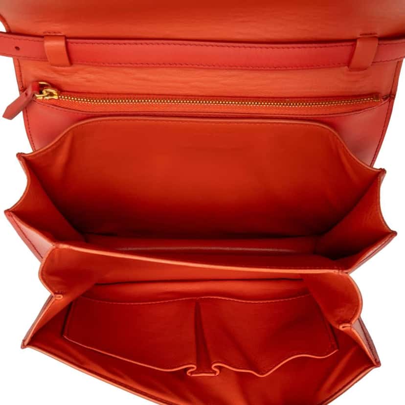 Celine Medium Calfskin Classic Box Red Leather Good condition - Model View
