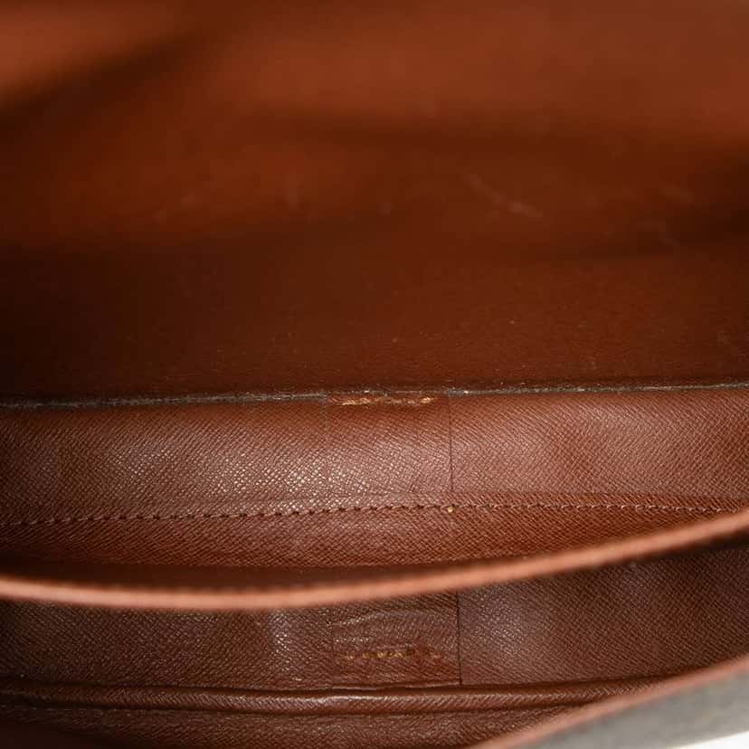 Louis Vuitton Monogram Cartouchiere GM Brown Fair condition - Model View