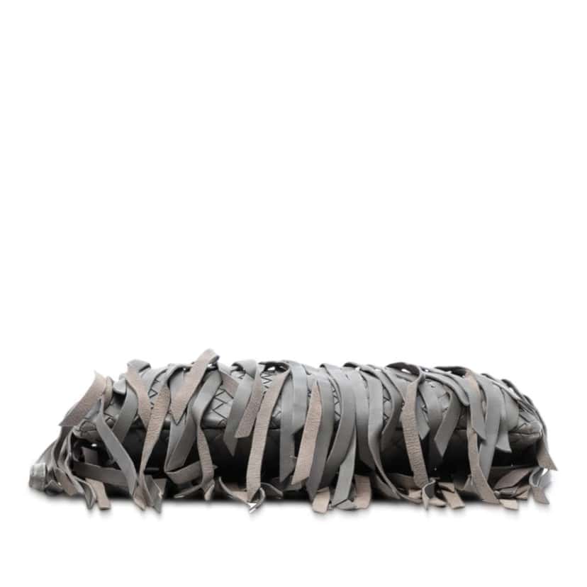 Bottega Veneta Lambskin Intrecciato Fringe Clutch Grey Leather Good condition - Inside View
