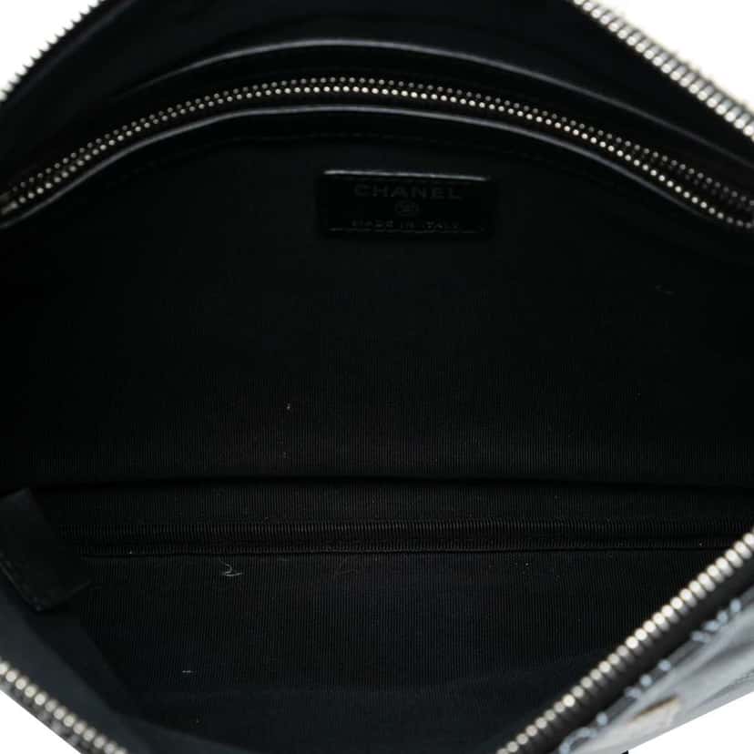 Chanel Coated Canvas Camellia Logo Wristlet Clutch Black Canvas Very good condition - Model View